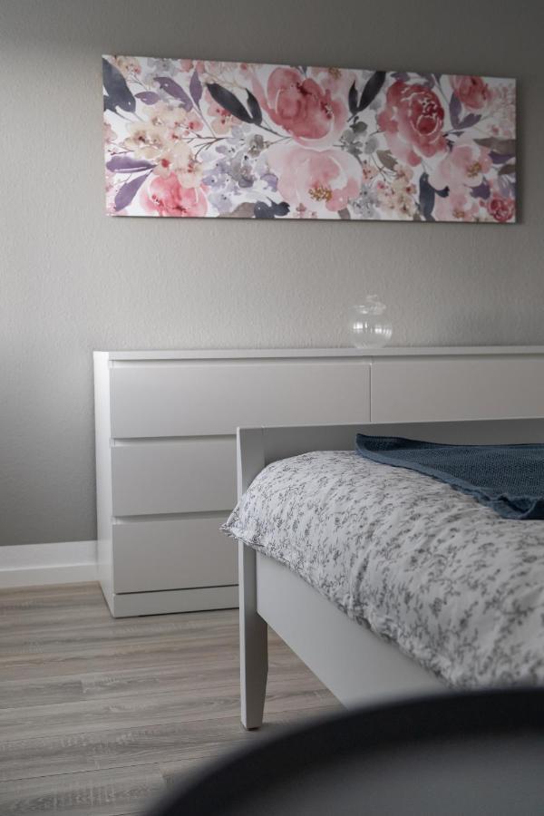 Fuldaliebe - Stadtnahe Moderne Ferienwohnung In ฟุลดา ภายนอก รูปภาพ