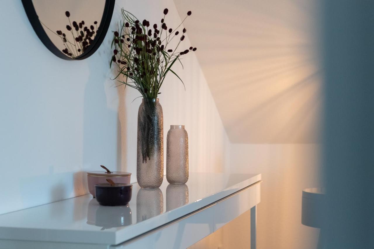 Fuldaliebe - Stadtnahe Moderne Ferienwohnung In ฟุลดา ภายนอก รูปภาพ