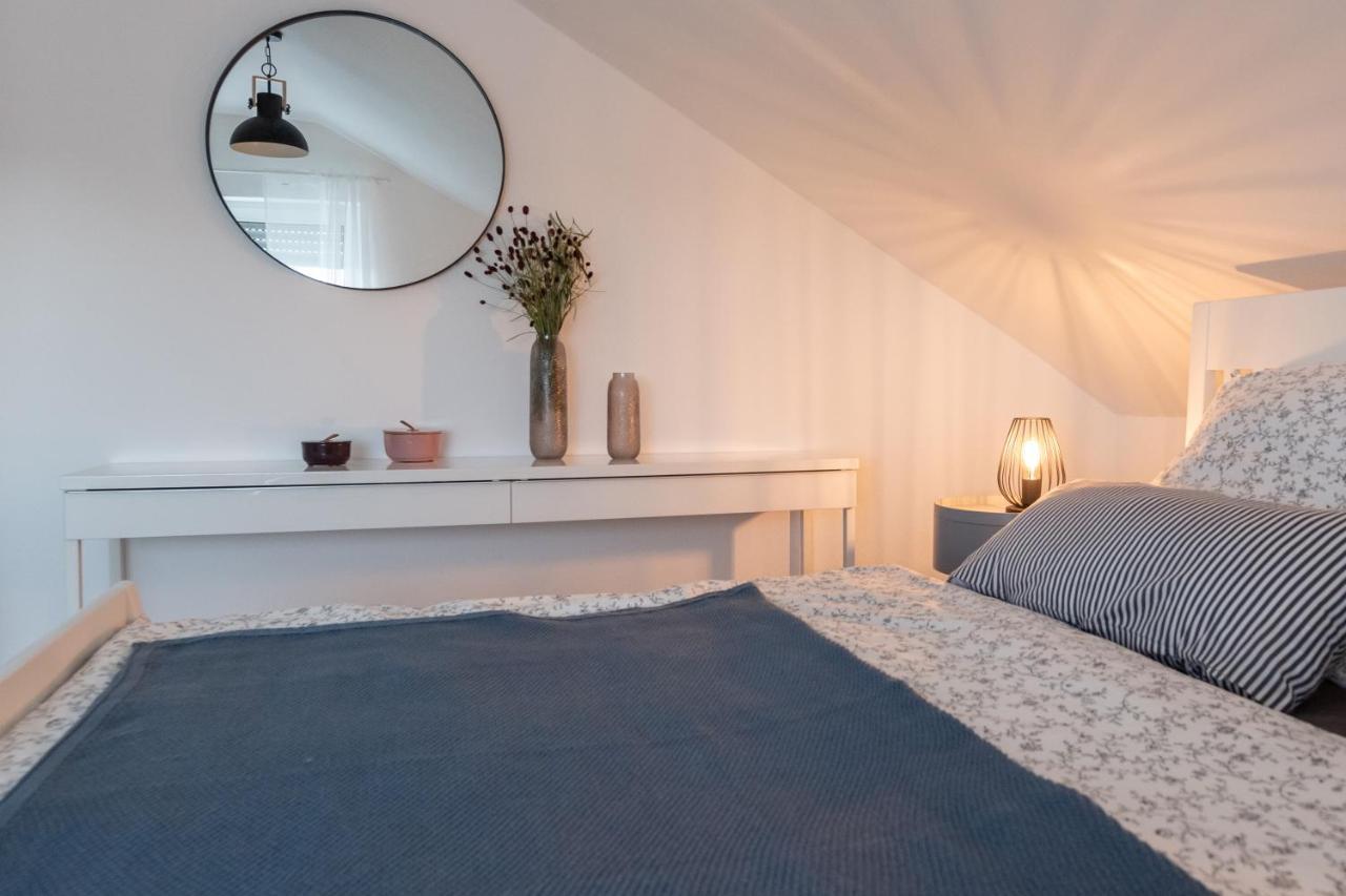 Fuldaliebe - Stadtnahe Moderne Ferienwohnung In ฟุลดา ภายนอก รูปภาพ